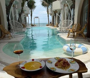 Central Mui Ne Beach Hotel | La Mer Bali Mui Ne