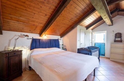 San Damiano dʼAsti House | Relax at La Meridiana: Pet-Friendly Oasis with Pool & Spa