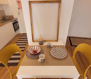 Isola Apartment | Modern La Milanese Apartment Near Metrò ISOLA