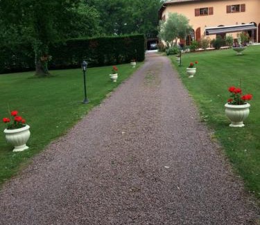 Sainte-Eulalie-en-Born Bed & Breakfast | La Mimona: Oceanfront Retreat with Pool & 9.4/10 Rating
