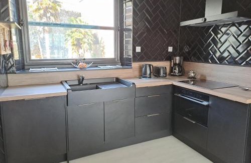 Les Epesses House | Discover La Mine des 4 Pierres: Oceanfront Oasis Awaits