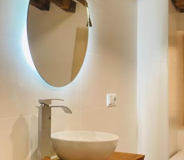 Old Town Apartment | Oceanfront Relaxation at La Moneda Home Spa - Rated 9.6/10