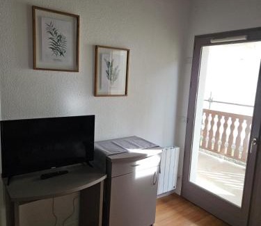 La Mongie Apartment | Family-Friendly Duplex in La Mongie with Pool Access
