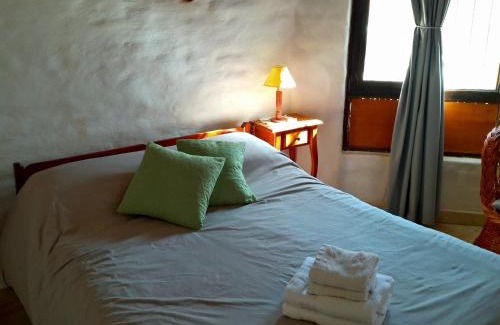 Cafayate Bed & Breakfast | Family-Friendly Retreat at La Montaña with Kitchen Access