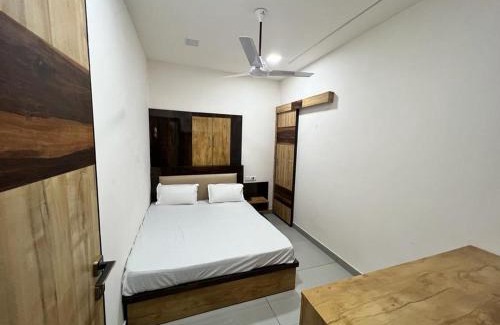 Amritsar Bed & Breakfast | Comfortable Stay at La Montee: Pet-Friendly & Family Fun