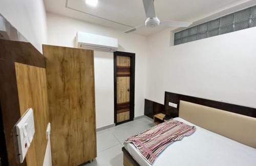Amritsar Bed & Breakfast | Comfortable Stay at La Montee: Pet-Friendly & Family Fun