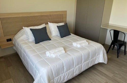 Almafuerte Cabin | Pet-Friendly Retreat at La Morada Almafuerte with Pool