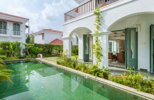 Vagator Villa | Elegant La Mosteiro Estate with Oceanfront Pool Access