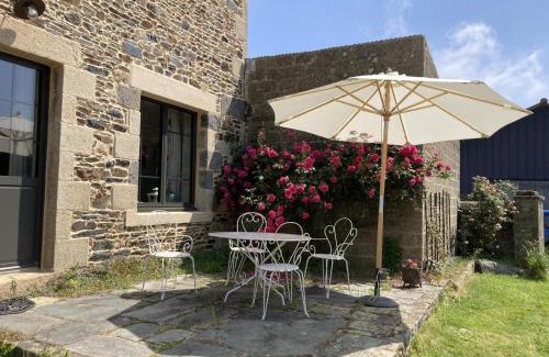 Plourhan House | Oceanfront Haven at La Motte: Family-Friendly Retreat