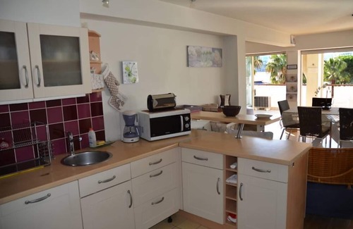 Les Sablettes Apartment | Oceanview Apartment: Rated 10/10 with Family-Friendly Perks