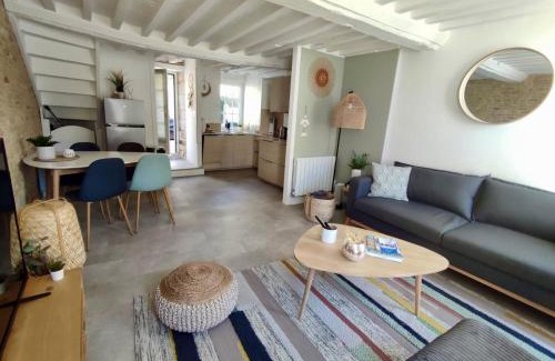 Coeur de Nacre House | Oceanfront Escape at La Nacre de Saint Aubin sur Mer
