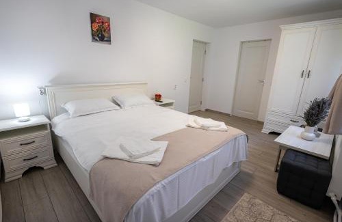 Sadova House | Explore La Nana Dora: A Guest Rated 10/10 Experience