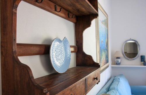 Vernazza House | Top-Rated La Nave: Family-Friendly & Pet Welcoming Stay
