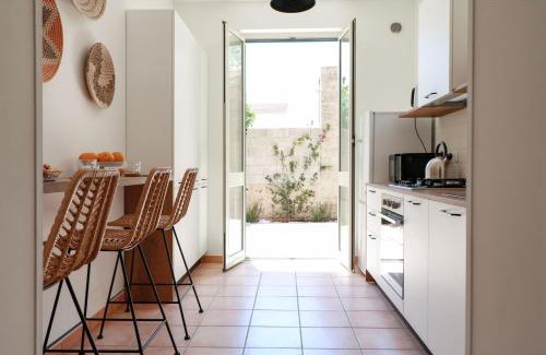 San Lorenzo Apartment | Ideal Getaway at La Nica, Steps from the Sea