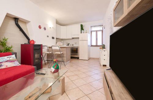 Tirli Apartment | Discover La Nicchia: Family & Pet Friendly Retreat