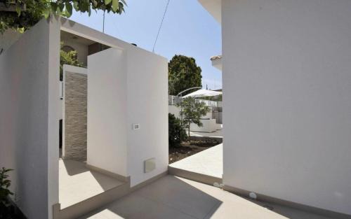 Marina di Modica House | Experience La Nike: Pet-Friendly, Family-Approved Stay