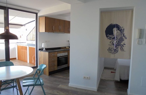 La Victoria Apartment | Discover La Niña Chica: Cozy Studio with Ocean View