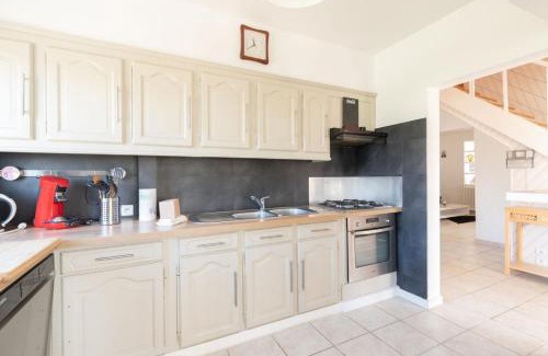 Lancieux House | Sunny and Welcoming 4-Star Hotel for Families