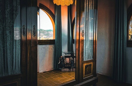 Valls House | Pet-Friendly Retreat at La Noguera Casa Rural Valls