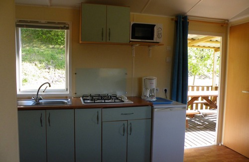 Le Buisson-de-Cadouin House | Pet-Friendly Getaway at La Noix de Pécan'y Mobile Home