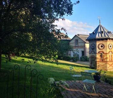 Saint-Sylvestre-de-Cormeilles House | Exceptional La Normandise: Oceanfront Pool & Breakfast Included