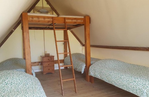 Survie Other | Pet-Friendly Retreat at La P'tite ferme de la Vie, 8.9/10