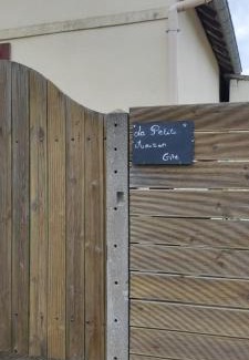 Bordeaux-Saint-Clair House | Pet Friendly Retreat at La p'tite maison - Guest Rated 8.4