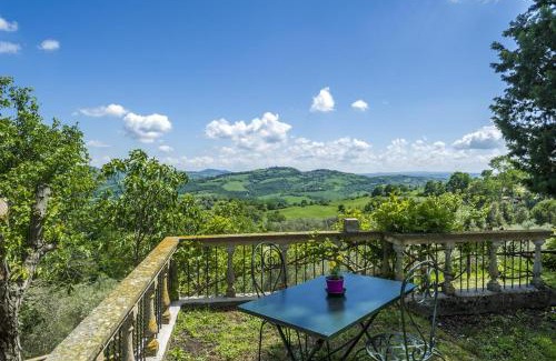 Il Poggio Villa | Experience Fattoria La Palazzina: Top-Rated Getaway with Pool