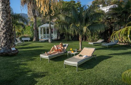 Los Llanos de Aridane Apartment | Relax at La Palma Jardín Resort: 4-Star Family Getaway
