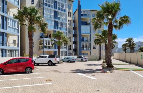Mossel Bay Apartment | Discover La Palma Villas No. 40 with Private Beach Access