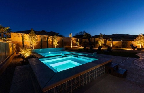 Bunkerville House | Relax at La Palmera: Spa, Hot Tub & Family-Friendly Fun