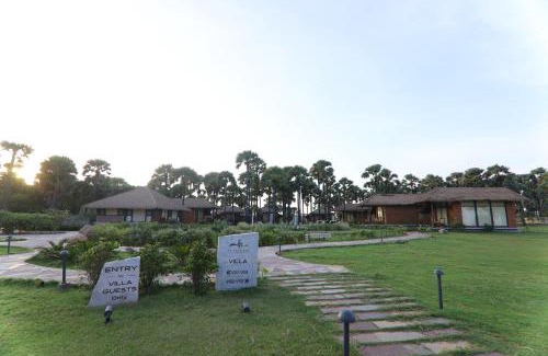 Mudukulattur Resort | Discover Relaxation at LA PALMERA: Spa & Dining Awaits