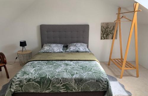 Yvre-l'Eveque House | Guest Rated 9.4: La Parencelle, Ideal for Families & Events