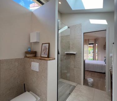 Clonas-sur-Vareze House | Inviting La Parenthèse: Oceanfront Escape with Pool Access