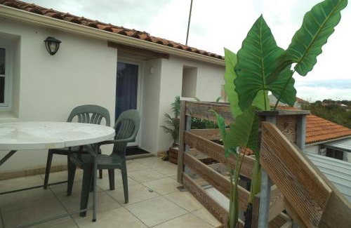 Champagne-les-Marais Apartment | La passerose