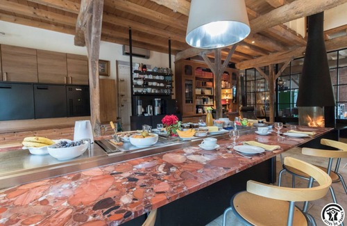 Gragnague House | Relax at La Pasteliere with Pool and Spa Amenities