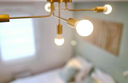 Bruz Apartment | Relax at La Pause Dorée d'Anne-Sophie: Spa & Family Friendly