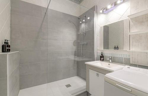 Part Dieu - Bir Hakeim Apartment | La Pause Lyonnaise