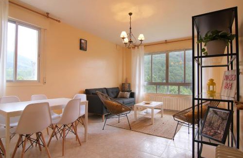 El Arenal Apartment | Family-Friendly La Peñita: Rated 9.1/10 for Comfort