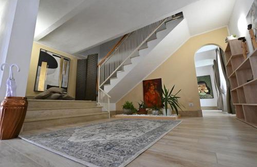 Asti Villa | Relax at La Perla di Asti with Ocean Views & Hot Tub