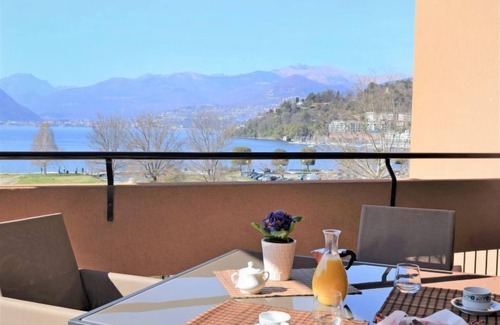 Laveno Apartment | Unforgettable Stay at La Perla di Laveno - Rated 9.8/10