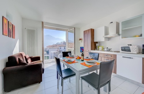 Pianello del Lario Apartment | Experience Relaxation at La Perla Di Pianello Hotel