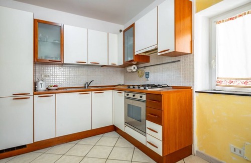 Riomaggiore Apartment | Discover La Perla di Rio: Family-Friendly Terrace Retreat