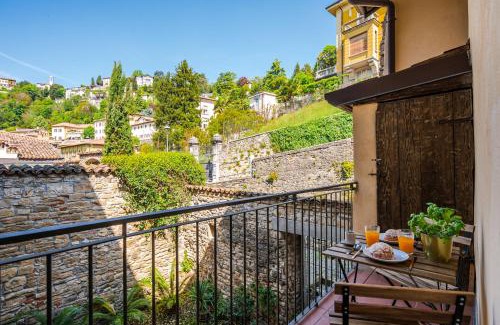 Bergamo Apartment | La Perla di San Vigilio - Città alta