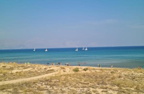 Alcamo Marina Apartment | Discover La Perla sulla Spiaggia: Guest Rated 9.8/10
