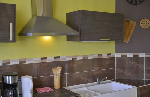 Criel-sur-Mer Apartment | La Perle Marine: Pet-Friendly Oasis with Scenic Sea Views