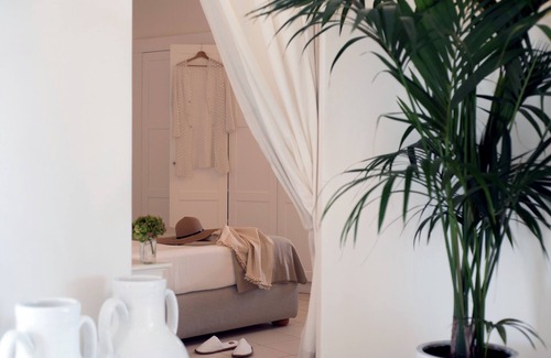 Capitolo Hotel | Indulge in Elegance at La Peschiera - 5 Star Retreat