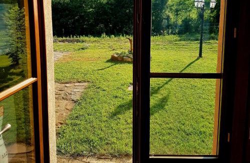 Sesta Godano House | Cozy La Peschiera Sul Vara B&B - Guest Rated 8.5/10