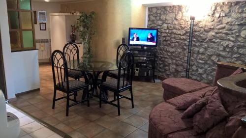 Olevano Romano House | Perfect Retreat at La Petie Maison di Apricus: 10/10 Rating