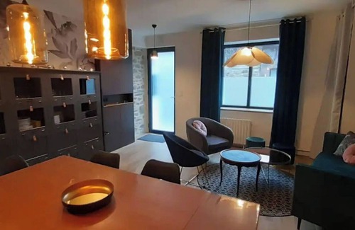 Landerneau House | Discover La Petite Bélérit: Spa & Family-Friendly Retreat